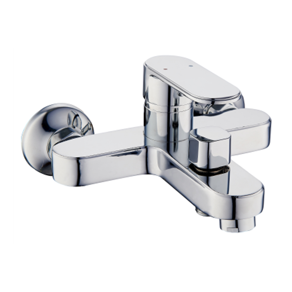 Trevägs badrumsblandare